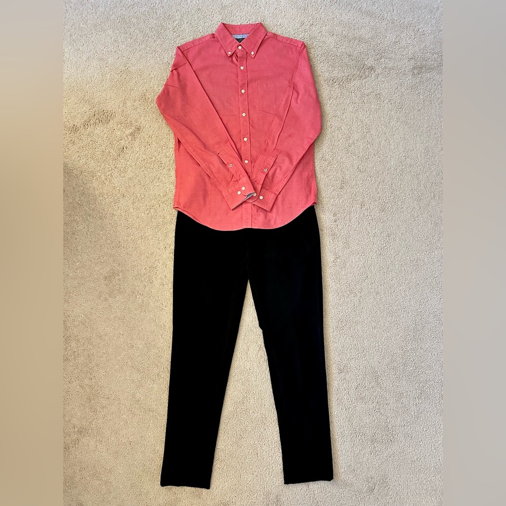 Banana Republic Men’s Outfit Set Long Sleeve Red Shirt Black Pants 30x32 Small